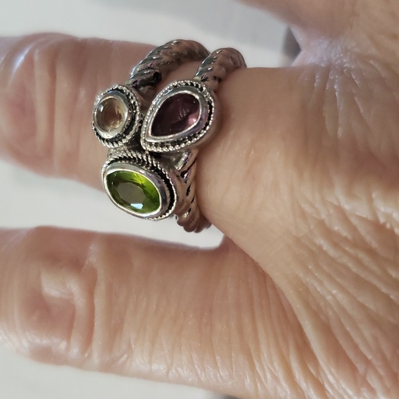 Signet Ring Braided Twisted Rope Design With 3 Crystal Stone Signs Of Wear - Picture 3 of 8